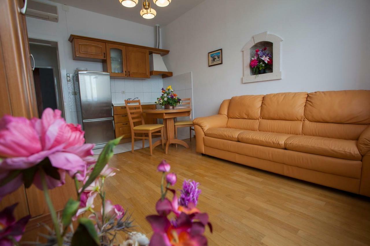 Apartments Vlado Podgora Eksteriør bilde
